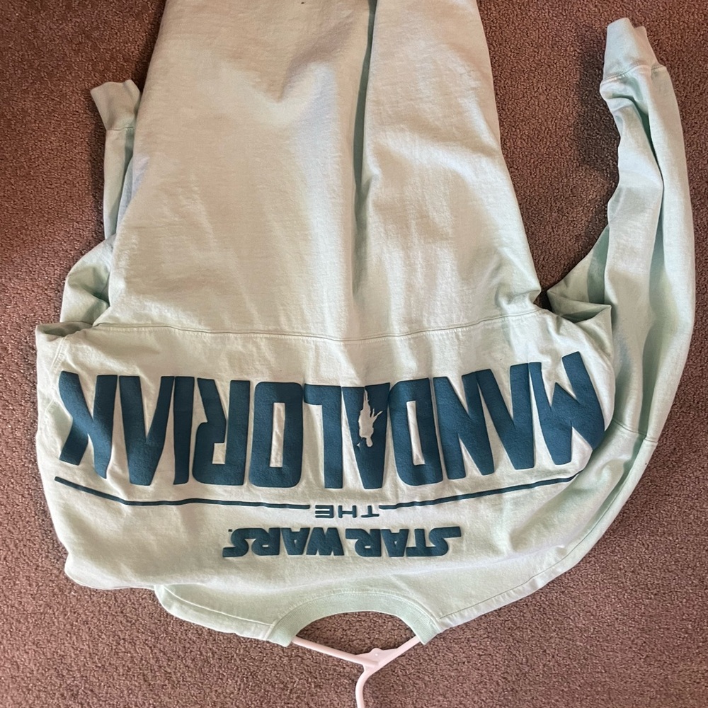 Disney tee - Picture 2 of 2